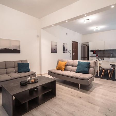 Urban Serenity Gem In Kallithea Neighbourhood! Atene Esterno foto