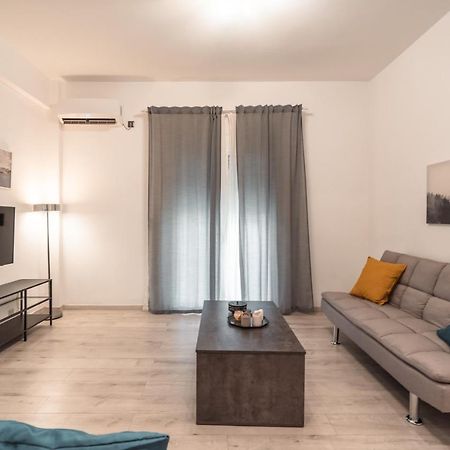Urban Serenity Gem In Kallithea Neighbourhood! Atene Esterno foto