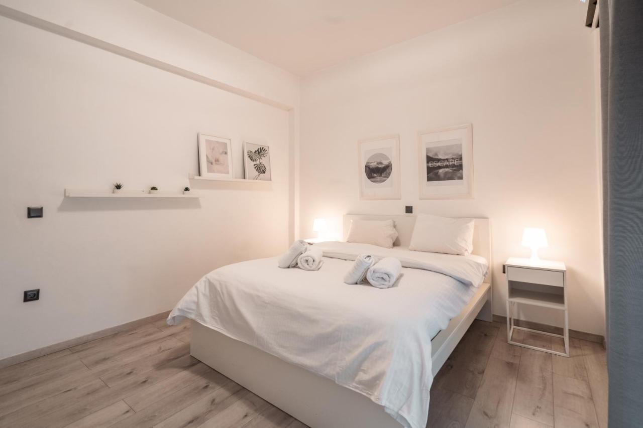 Urban Serenity Gem In Kallithea Neighbourhood! Atene Esterno foto