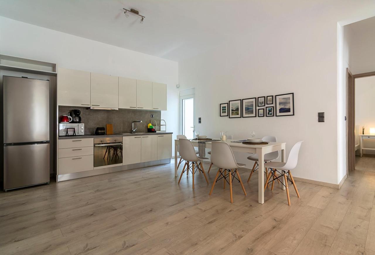 Urban Serenity Gem In Kallithea Neighbourhood! Atene Esterno foto